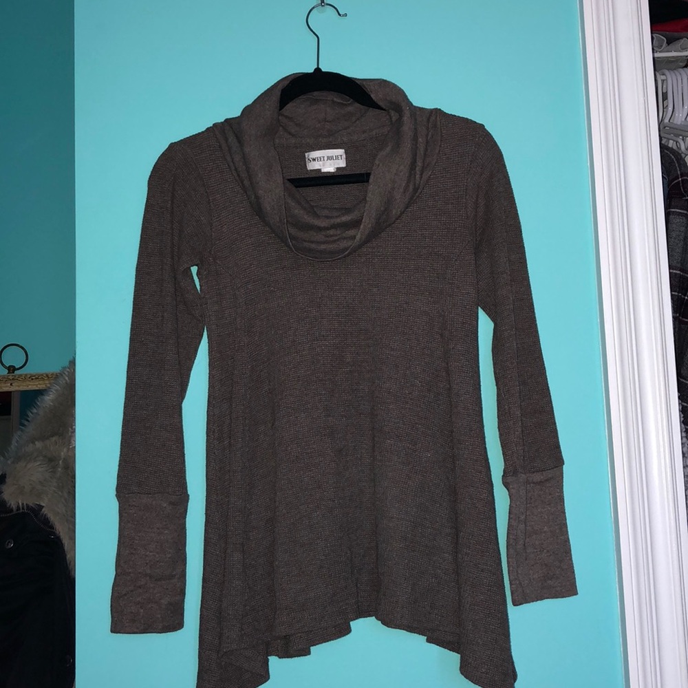 Floppy Turtle neck sweater